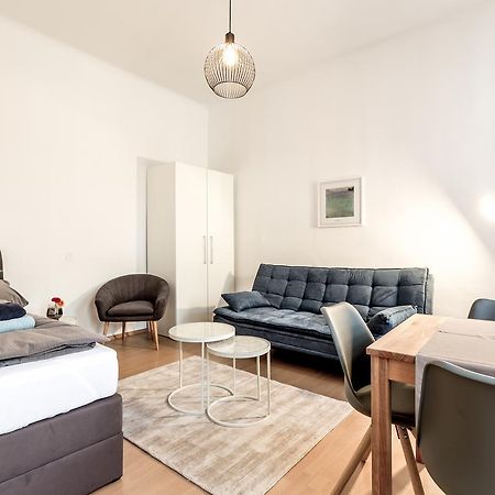 Holiday & Business Apartments 1160 Wina Bagian luar foto