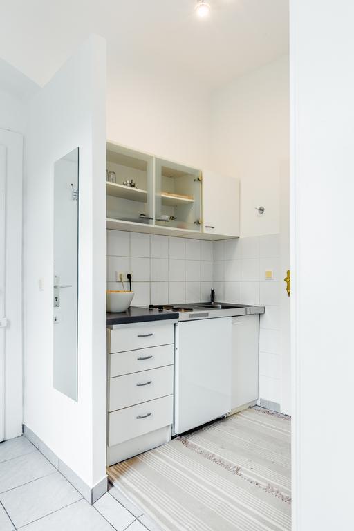 Holiday & Business Apartments 1160 Wina Bagian luar foto