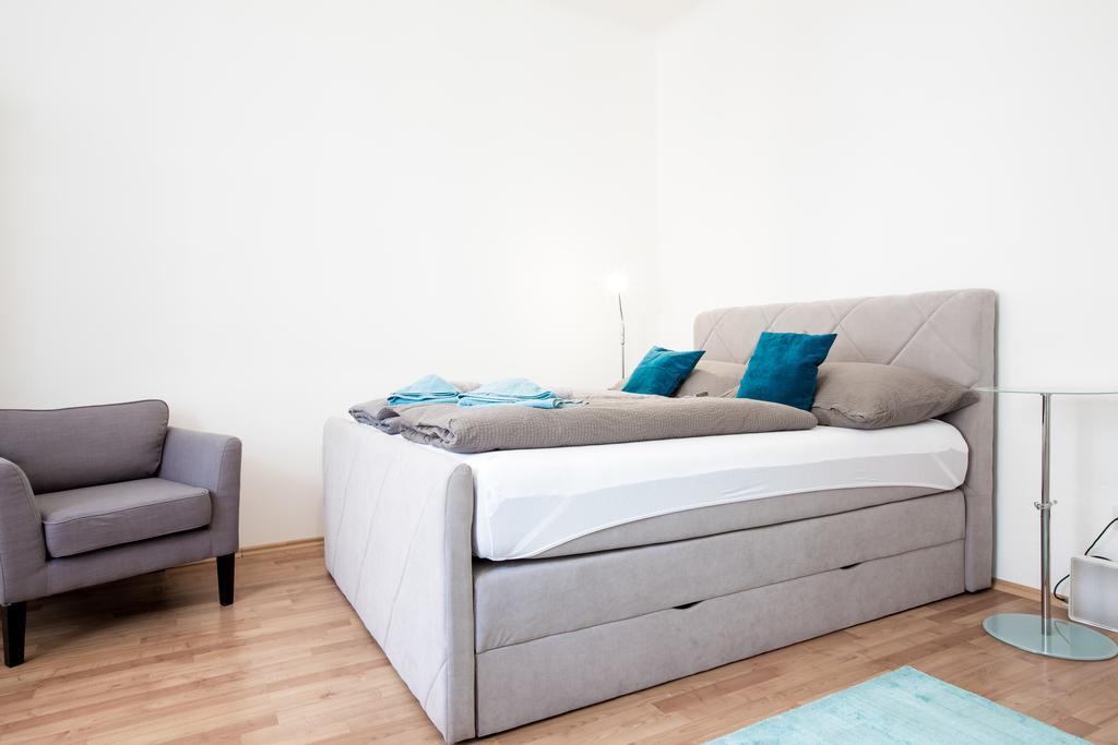 Holiday & Business Apartments 1160 Wina Bagian luar foto