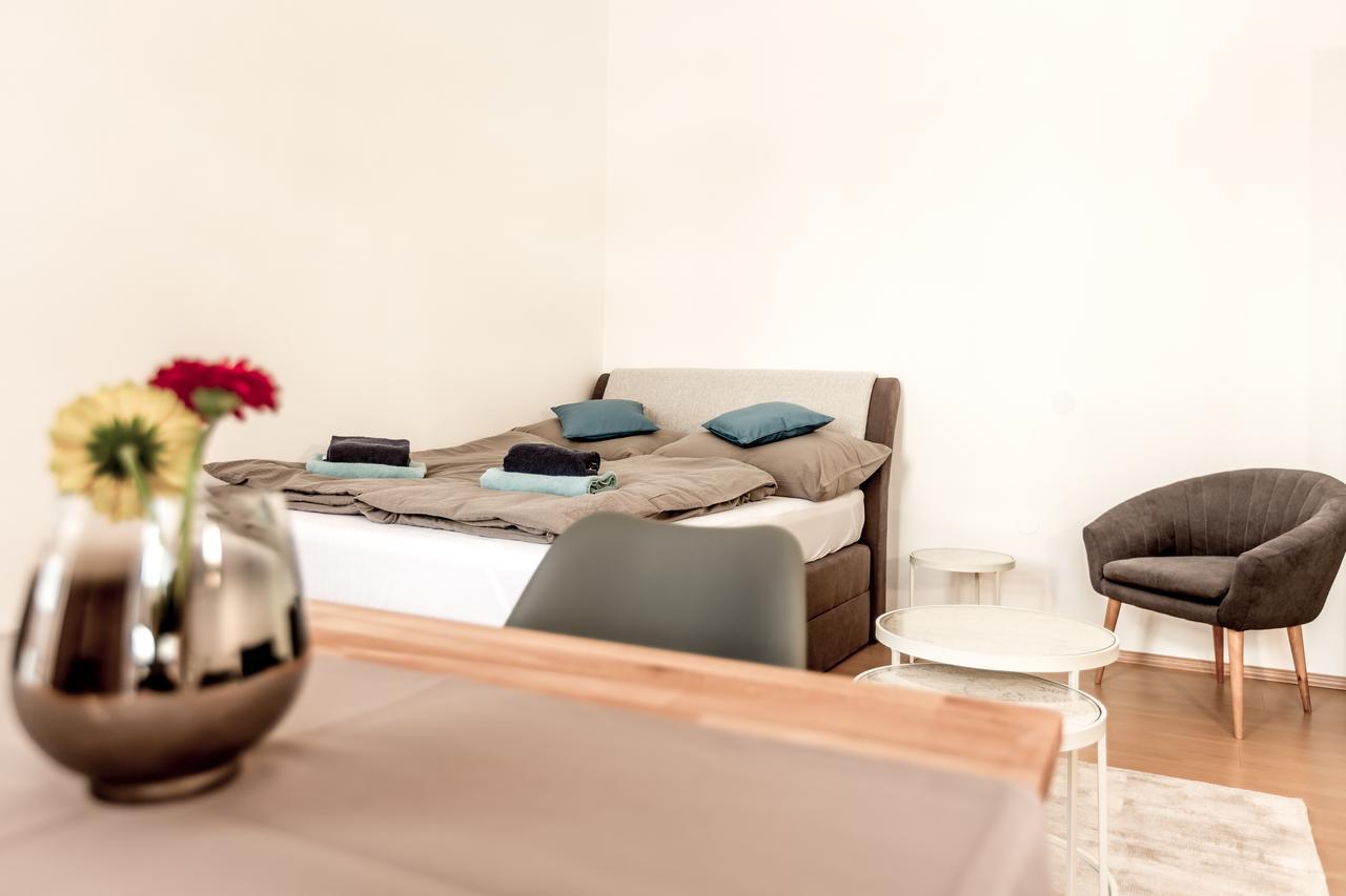Holiday & Business Apartments 1160 Wina Bagian luar foto